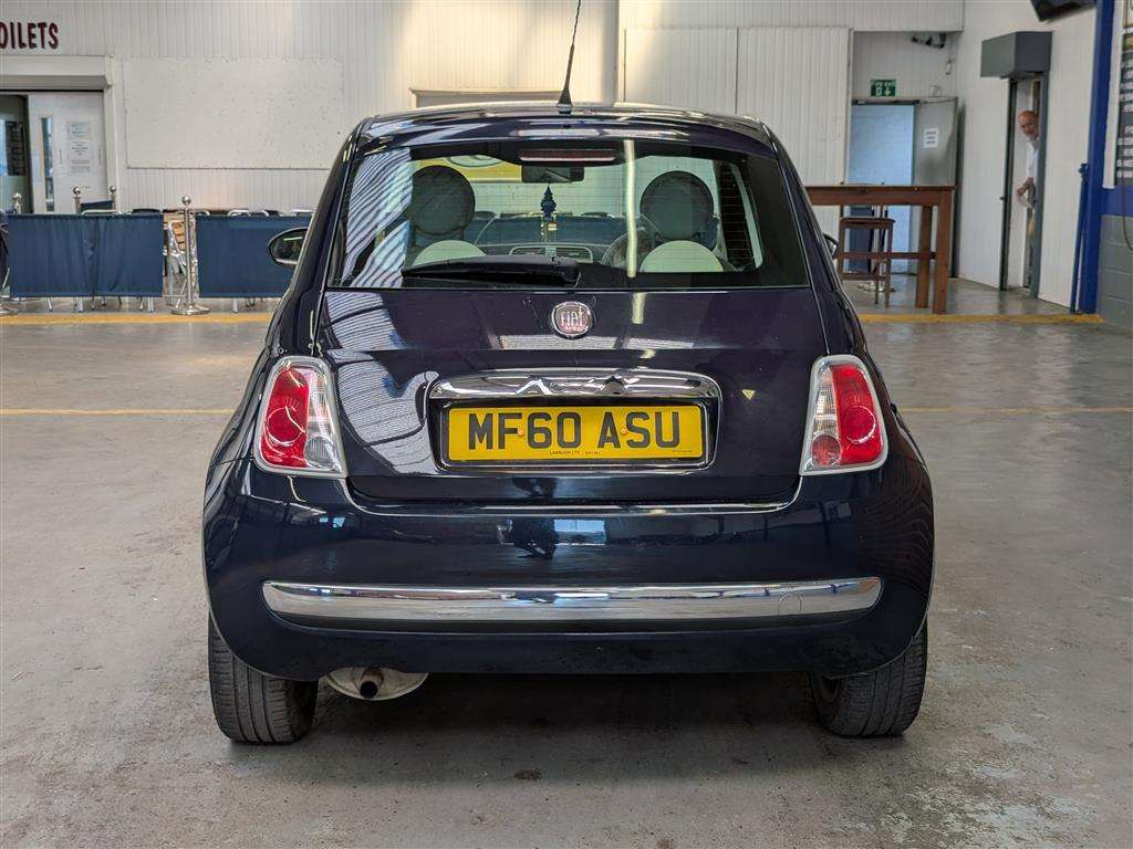 <p>2010 FIAT 500 LOUNGE S-A</p>