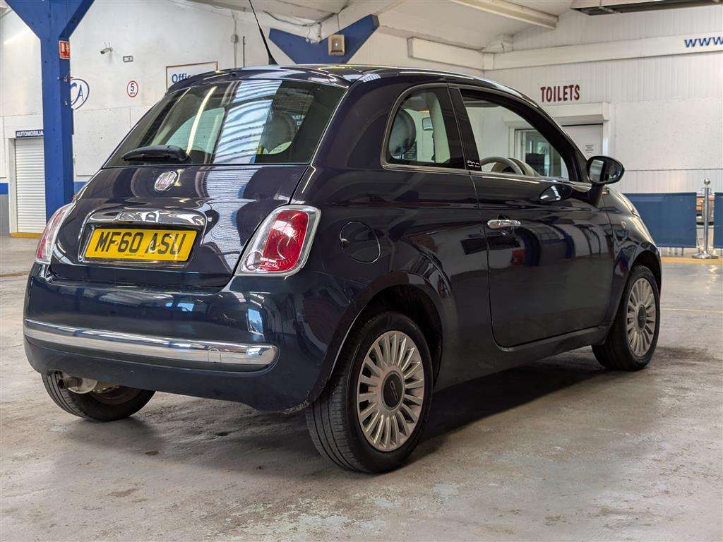 <p>2010 FIAT 500 LOUNGE S-A</p>