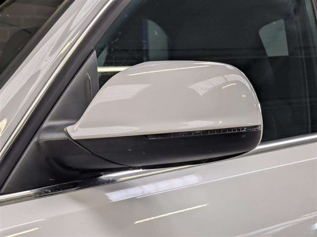<p>2009 AUDI Q5 S LINE TDI QUATTRO S-A</p>