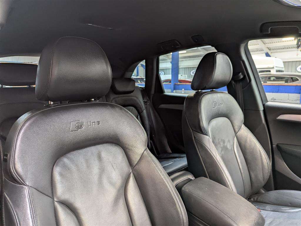 <p>2009 AUDI Q5 S LINE TDI QUATTRO S-A</p>