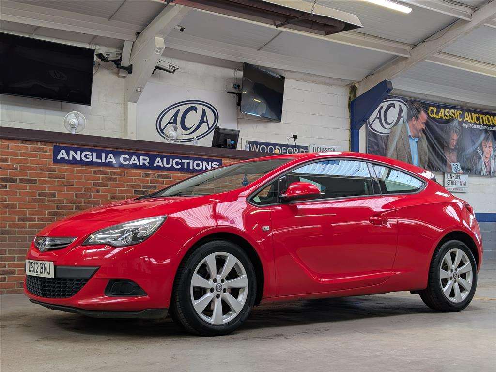 <p>2012 VAUXHALL ASTRA GTC SPORT CDTI S/S</p>