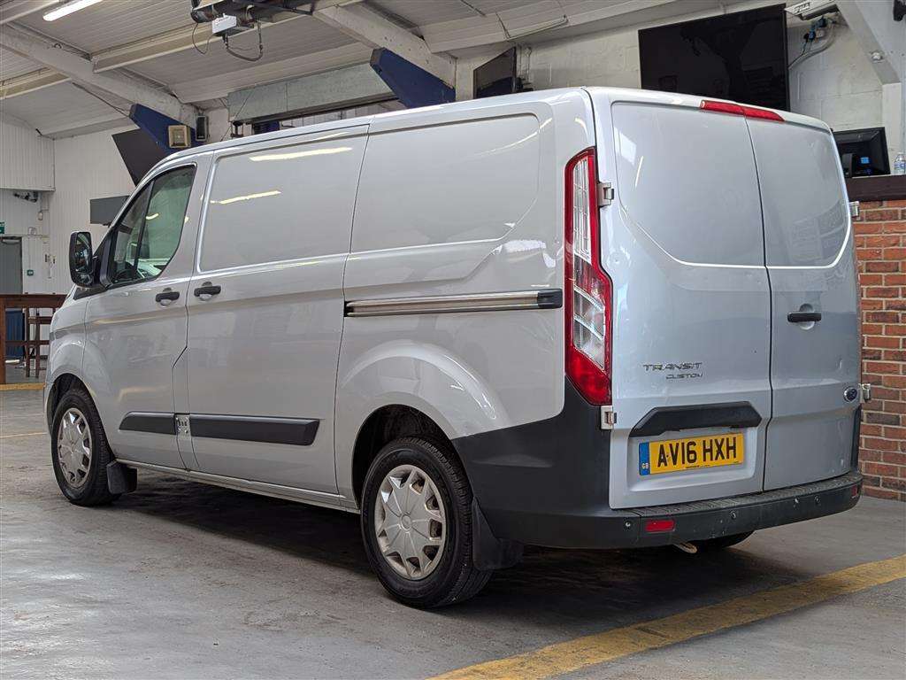 <p>2016 FORD TRANSIT CUSTOM 330 TREND</p>