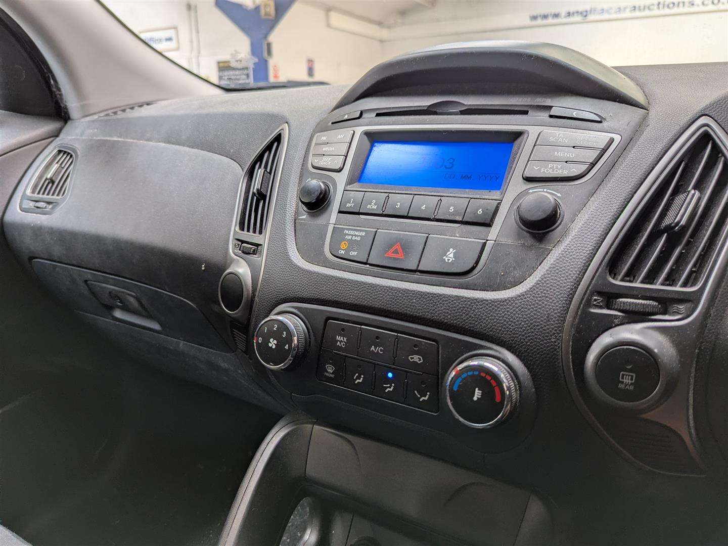 <p>2015 HYUNDAI IX35 S</p>