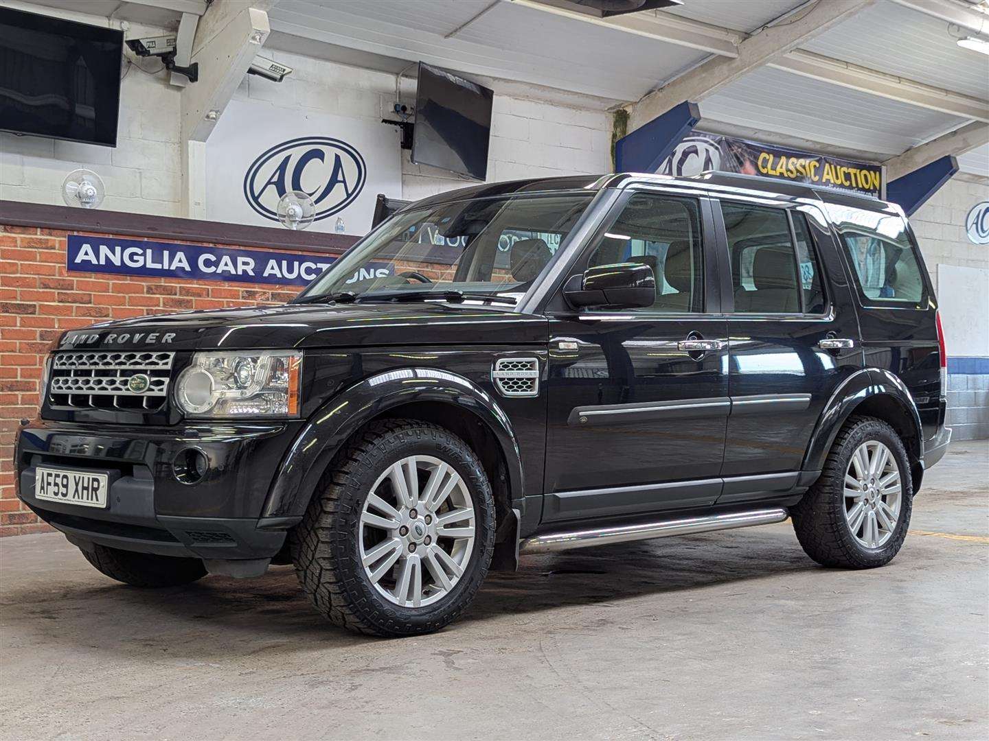 <p>2009 LAND ROVER DISCOVERY HSE TDV6 AUTO</p>