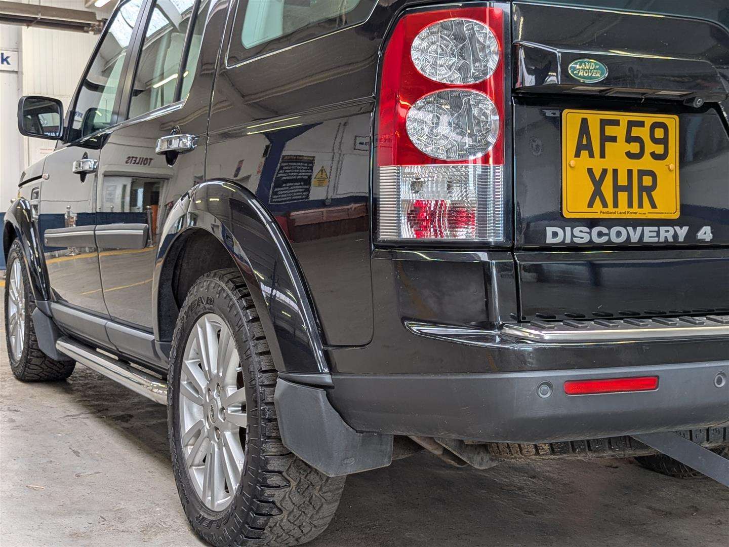 <p>2009 LAND ROVER DISCOVERY HSE TDV6 AUTO</p>