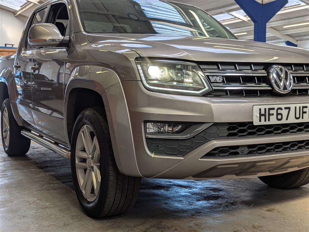 <p>2017 VOLKSWAGEN AMAROK HIGHLINE V6 TDI 4M</p>