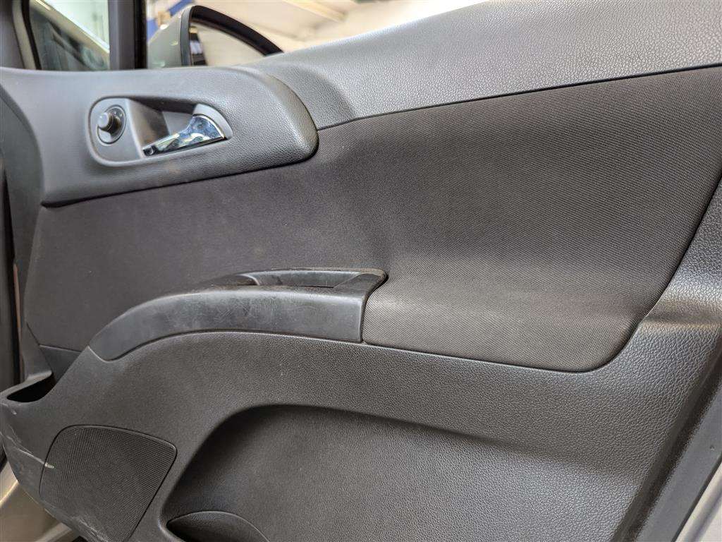 <p>2010 VAUXHALL MERIVA EXCLUSIV TURBO 118</p>