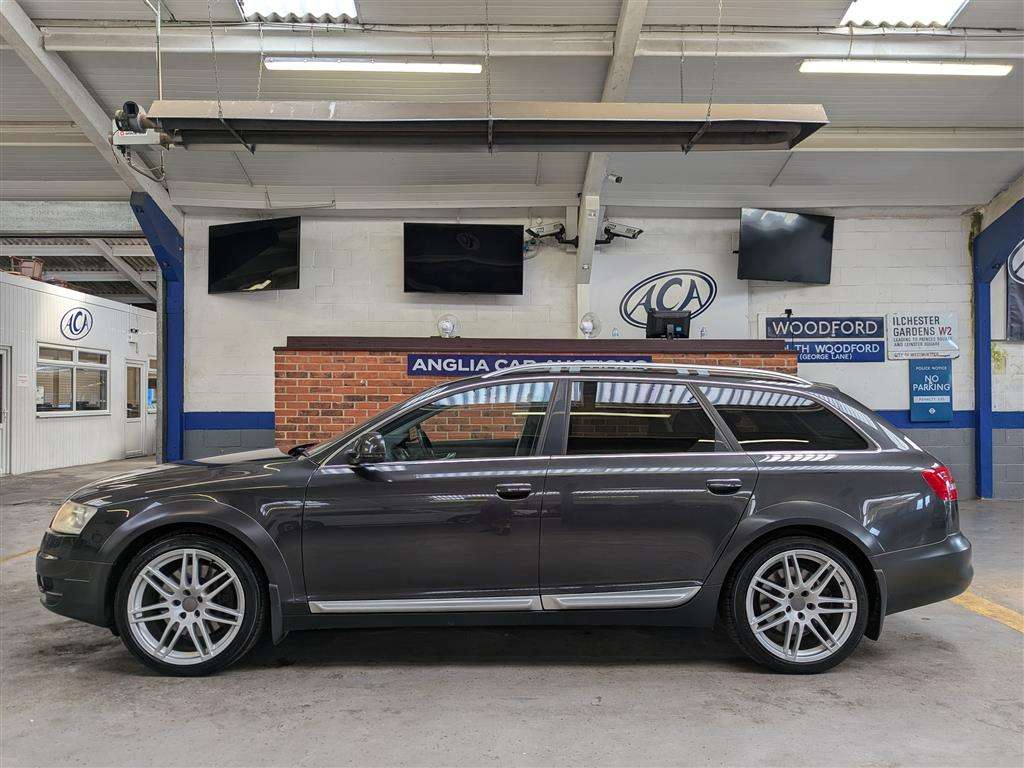 <p>2009 AUDI A6 ALLROAD TDI QUATTRO AUTO</p>