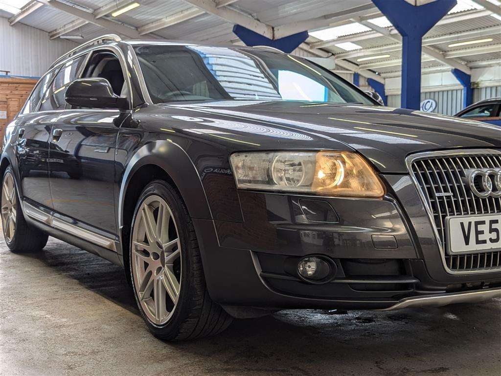 <p>2009 AUDI A6 ALLROAD TDI QUATTRO AUTO</p>