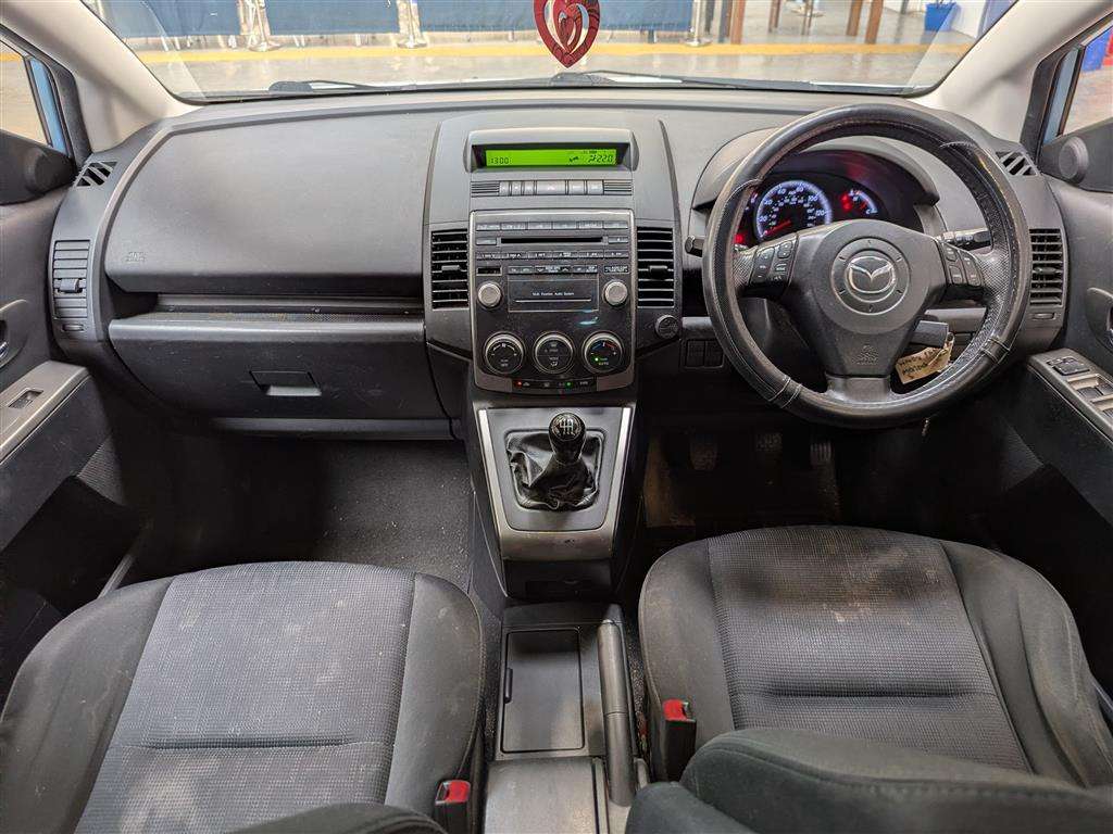 <p>2008 MAZDA 5 SPORT</p>
