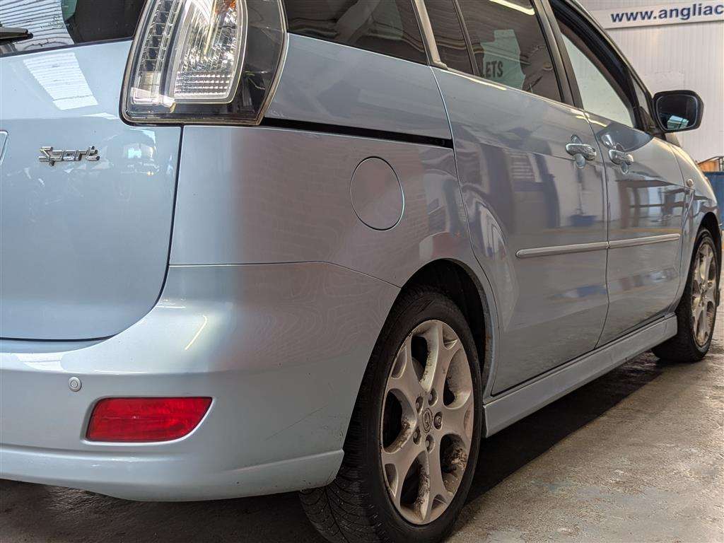 <p>2008 MAZDA 5 SPORT</p>