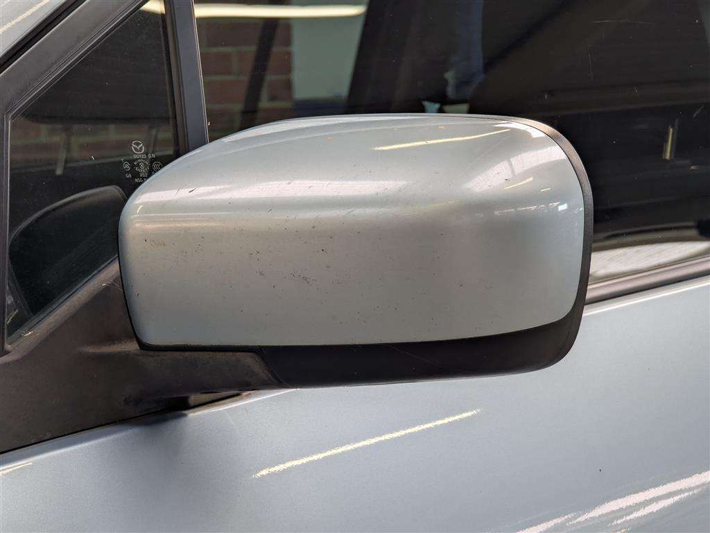 <p>2008 MAZDA 5 SPORT</p>
