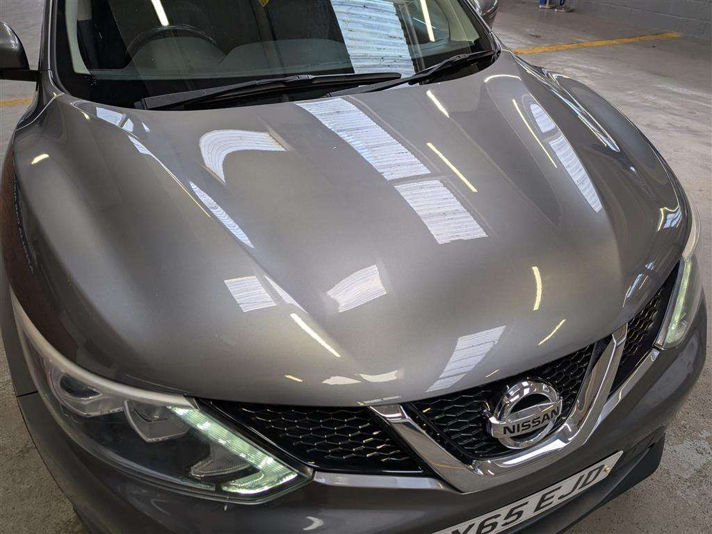 <p>2015 NISSAN QASHQAI N-TEC + DIG-T CVT</p>