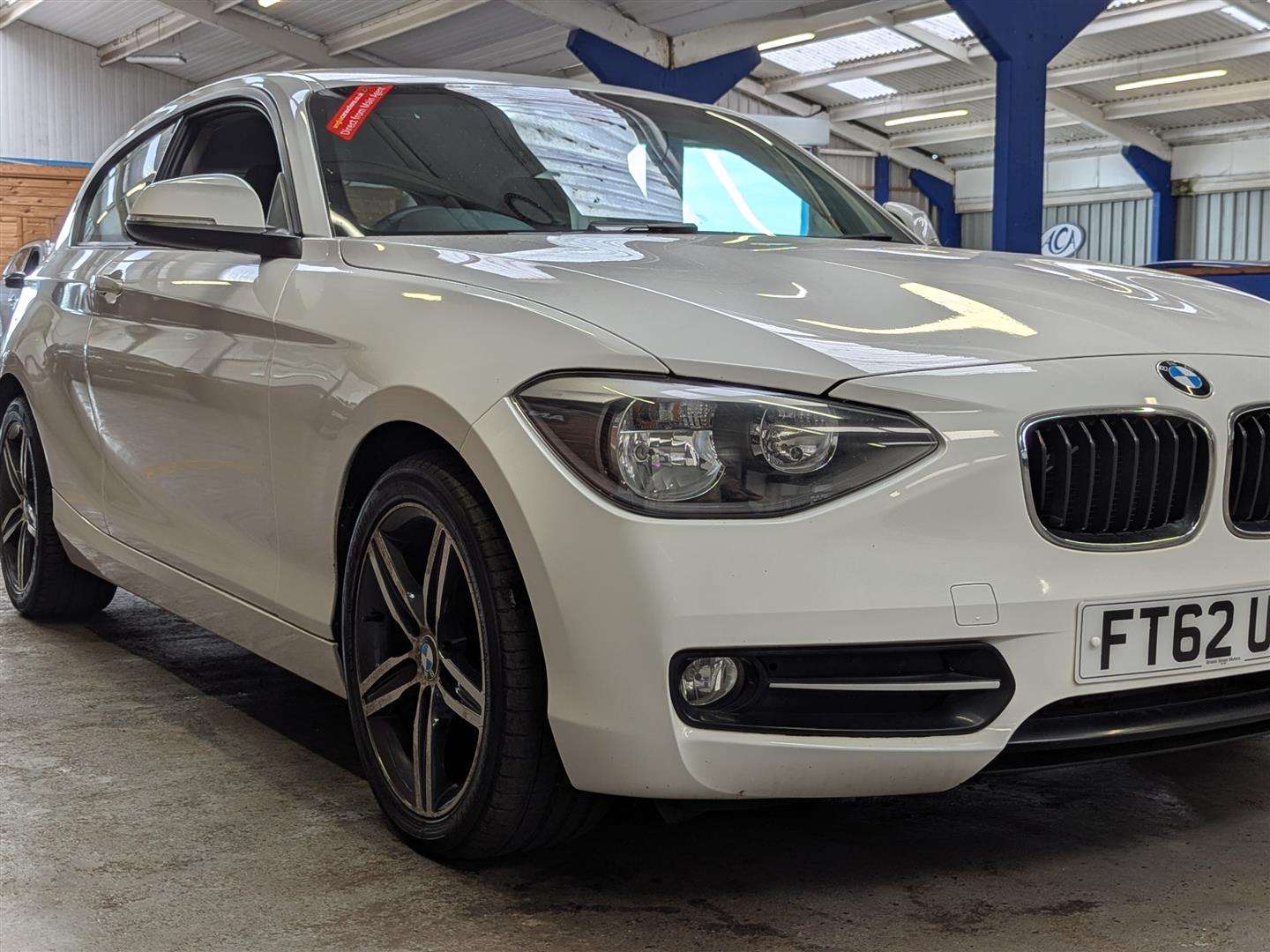 <p>2012 BMW 116D SPORT</p>