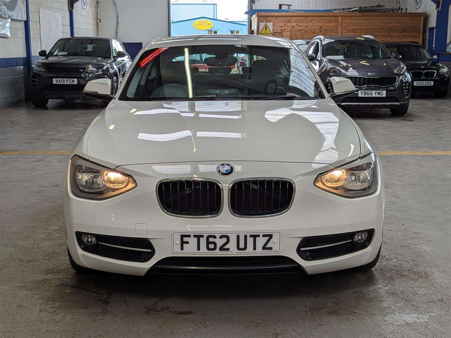 <p>2012 BMW 116D SPORT</p>