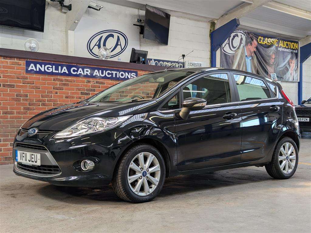 <p>2011 FORD FIESTA ZETEC</p>