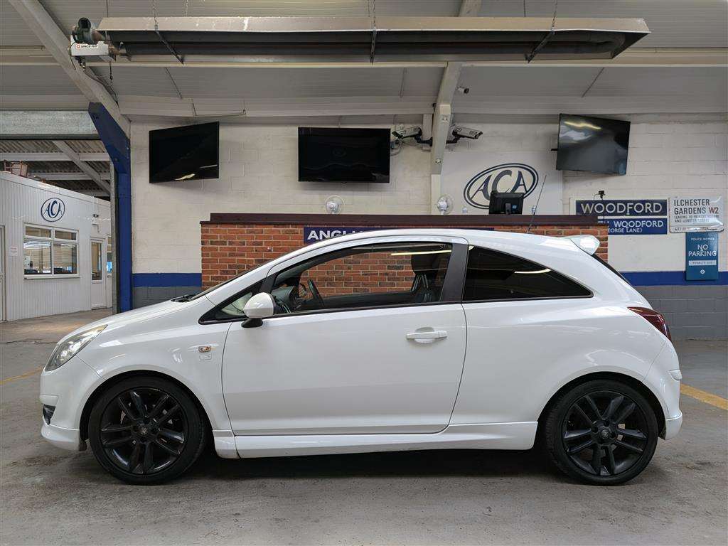 <p>2010 VAUXHALL CORSA LIMITED EDITION</p>