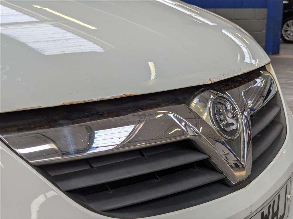 <p>2010 VAUXHALL CORSA LIMITED EDITION</p>