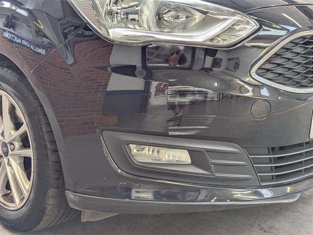 <p>2016 FORD GRAND C-MAX ZETEC TDCI</p>