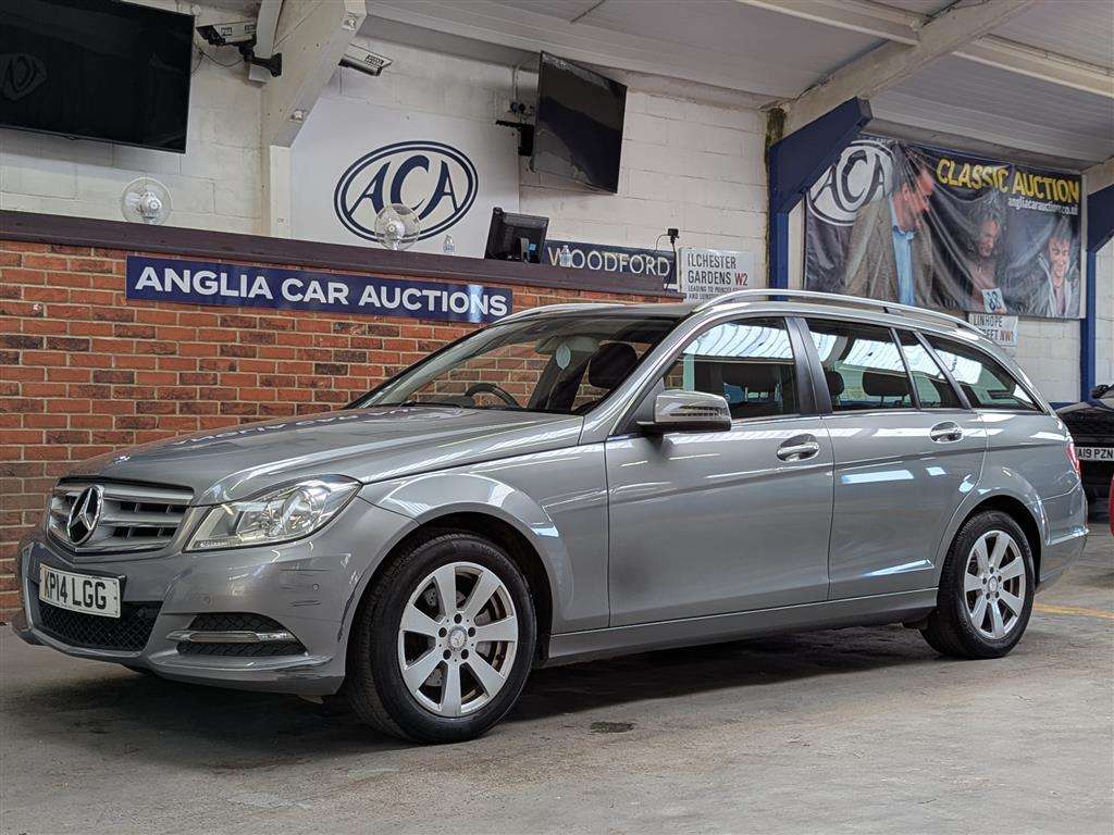 <p>2014 MERCEDES-BENZ C220 EXEC SE PREMIUM CDI</p>