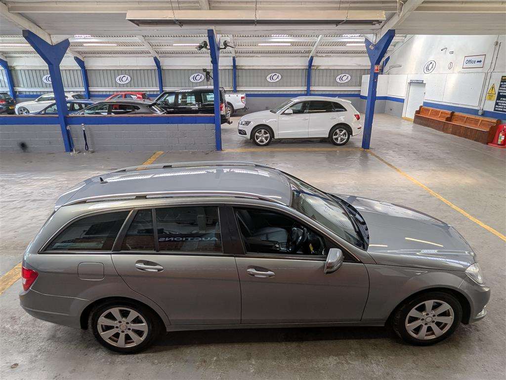 <p>2014 MERCEDES-BENZ C220 EXEC SE PREMIUM CDI</p>