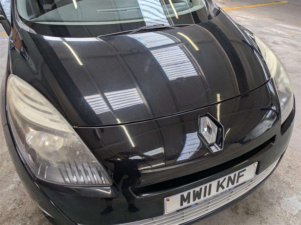 <p>2011 RENAULT GRAND SCENIC D-QUE TT VVT</p>