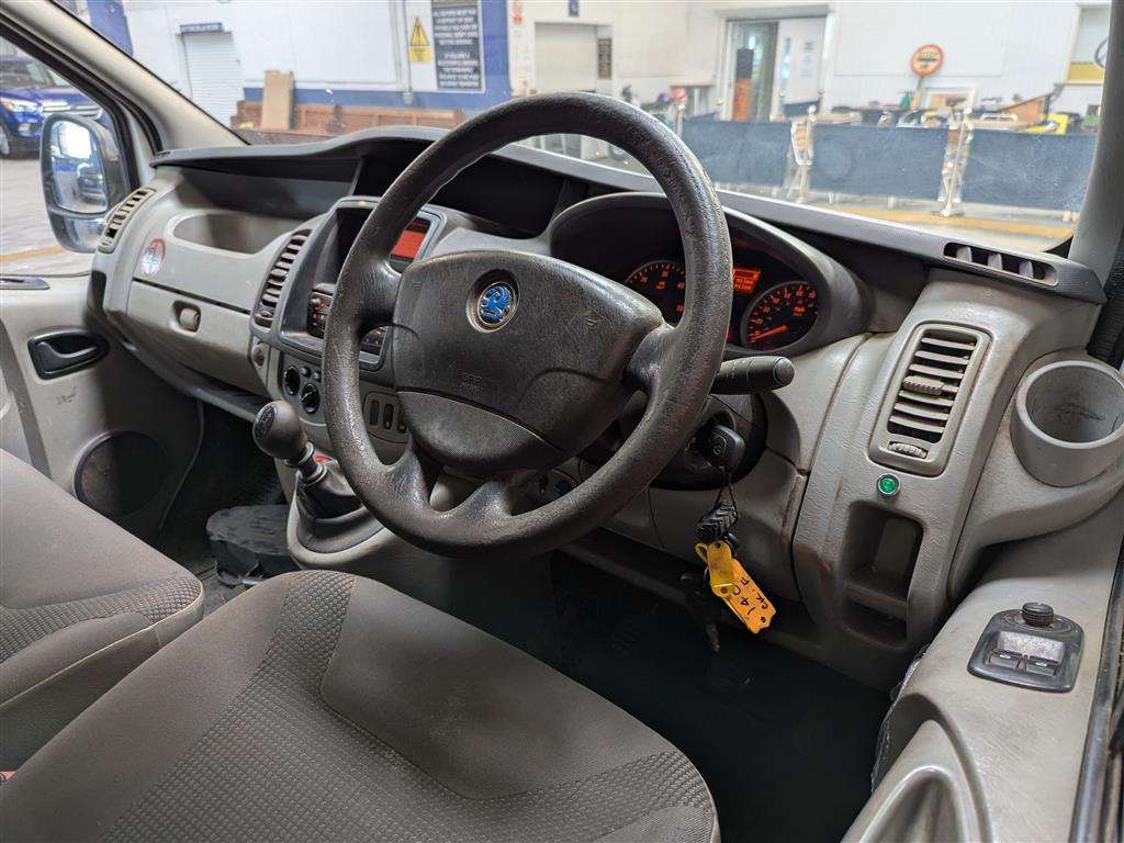 <p>2012 VAUXHALL VIVARO 2900 CDTI LWB</p>