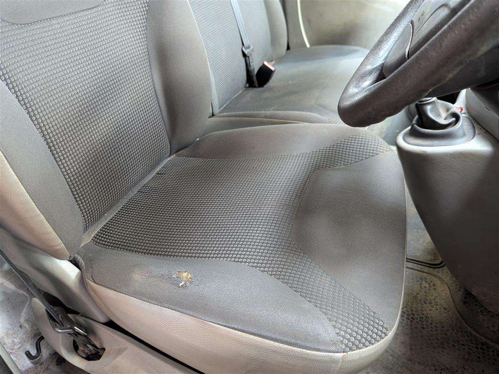 <p>2012 VAUXHALL VIVARO 2900 CDTI LWB</p>