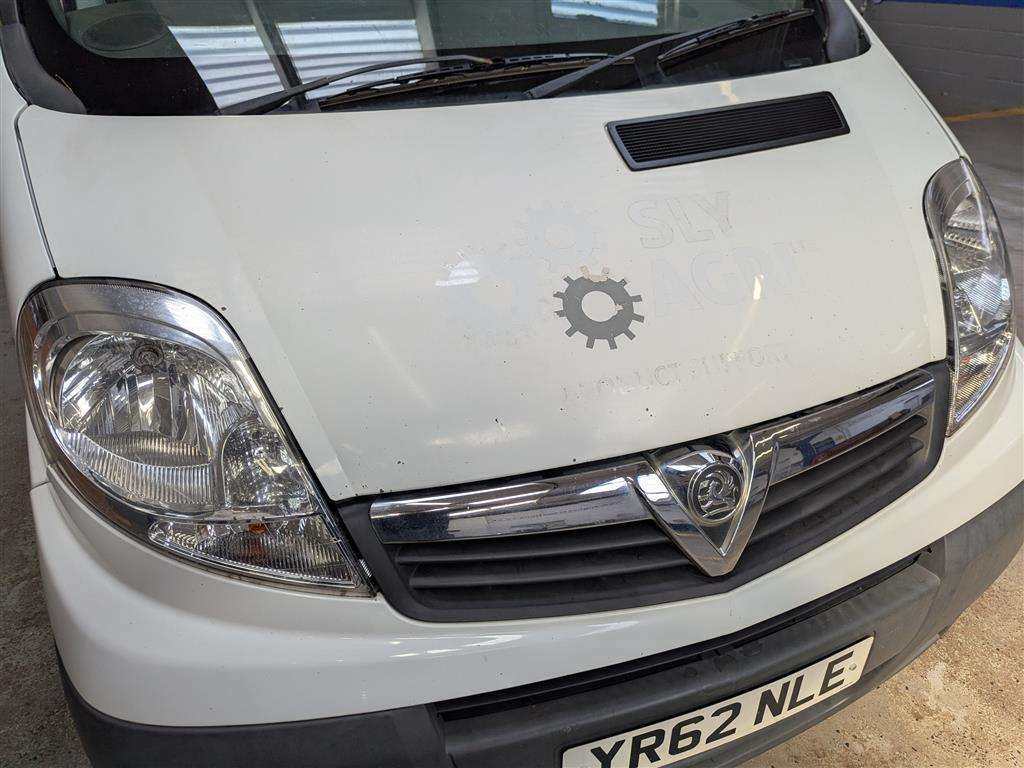 <p>2012 VAUXHALL VIVARO 2900 CDTI LWB</p>