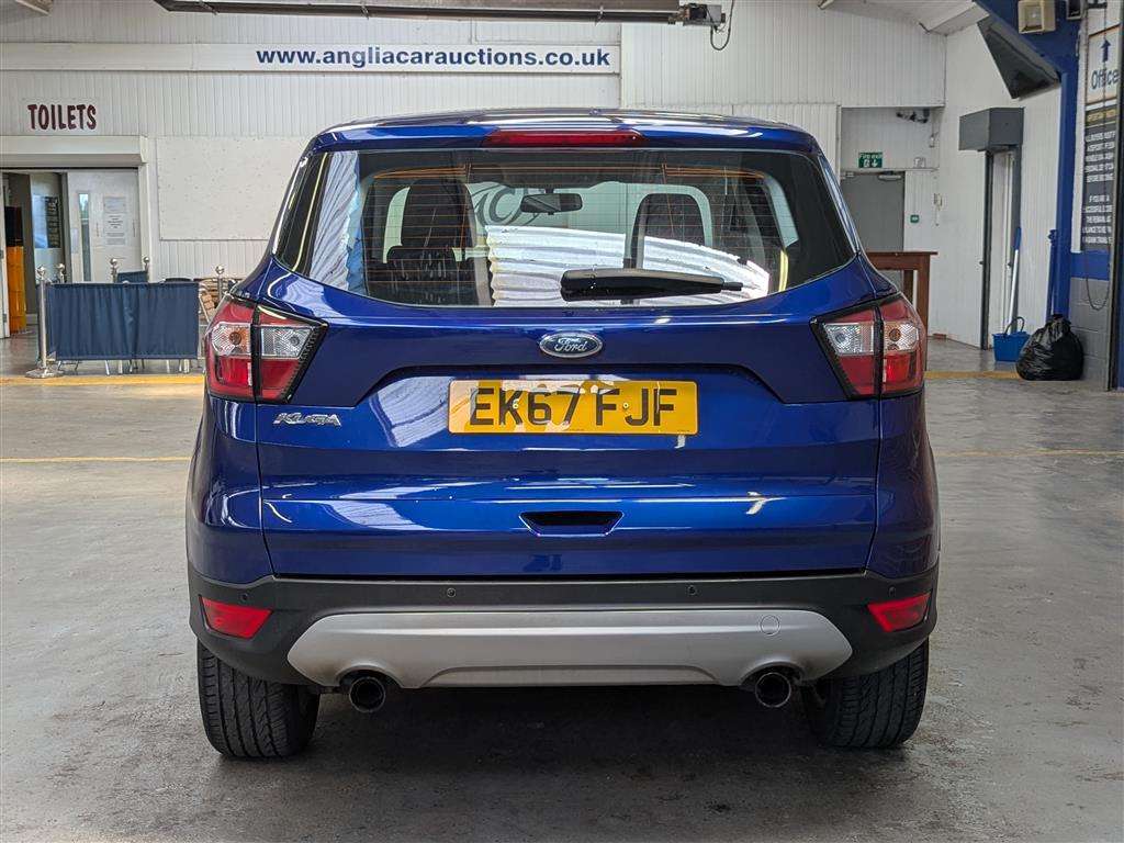 <p>2017 FORD KUGA ZETEC TDCI</p>