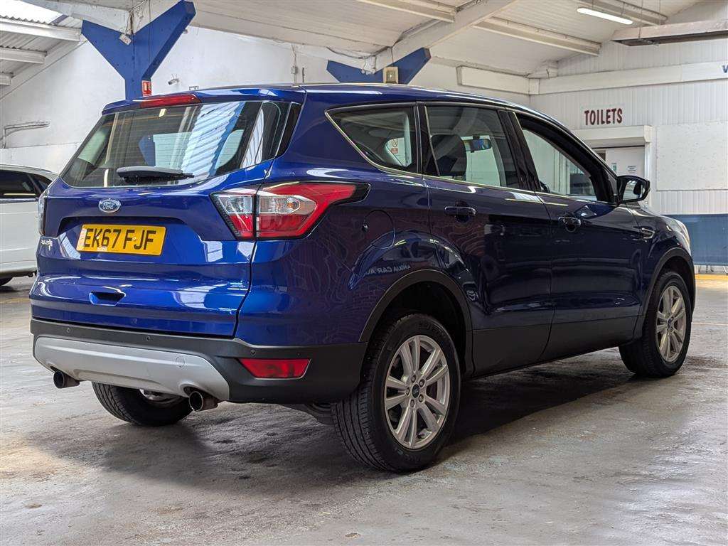 <p>2017 FORD KUGA ZETEC TDCI</p>