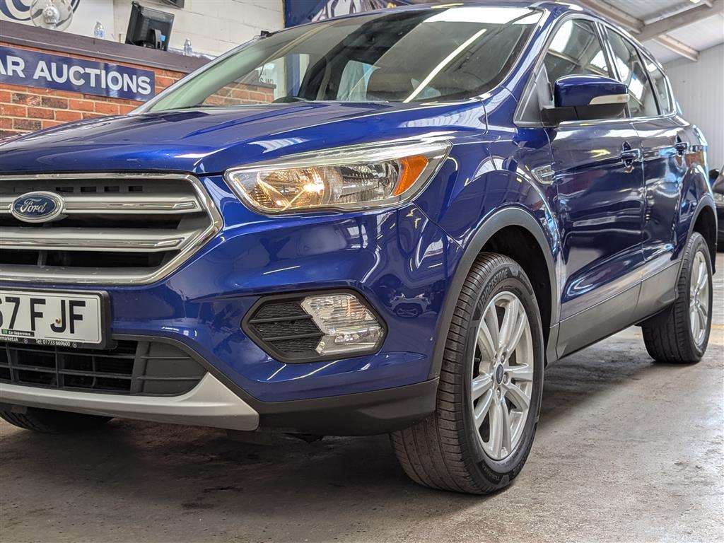 <p>2017 FORD KUGA ZETEC TDCI</p>