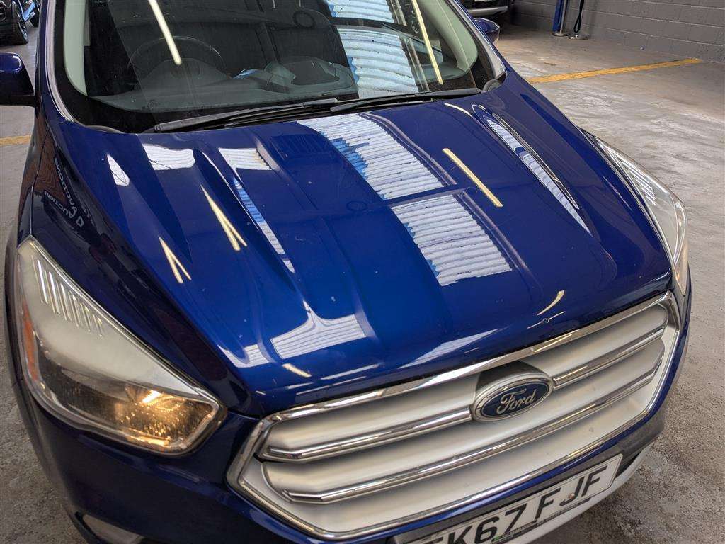 <p>2017 FORD KUGA ZETEC TDCI</p>
