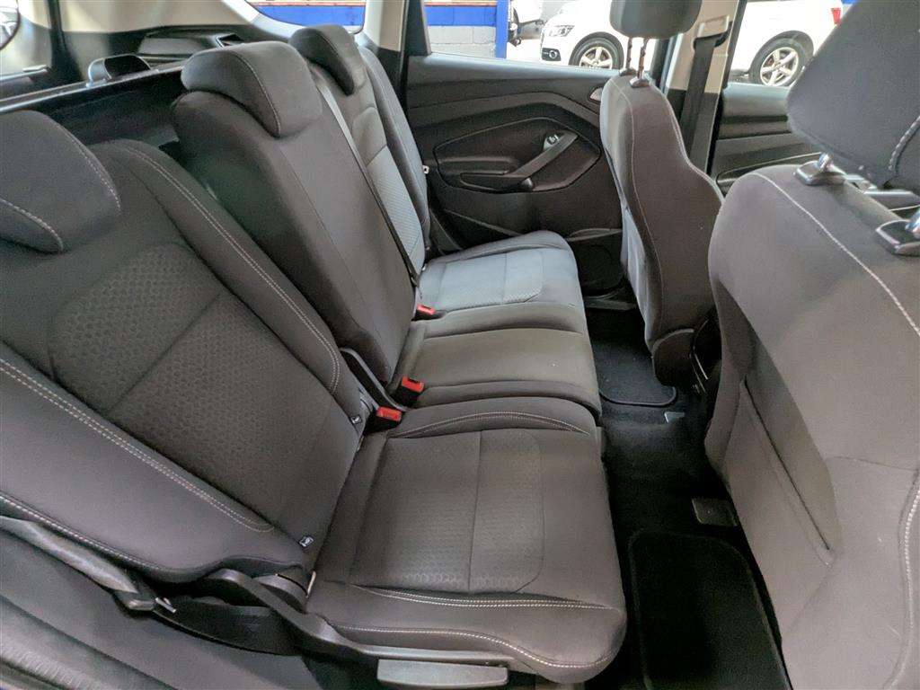 <p>2017 FORD KUGA ZETEC TDCI</p>