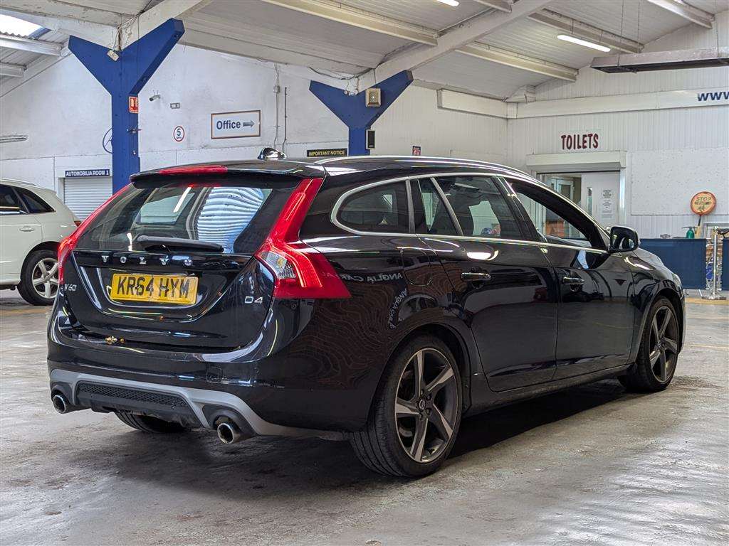 <p>2014 VOLVO V60 R-DESIGN LUX NAV D4 AUTO</p>