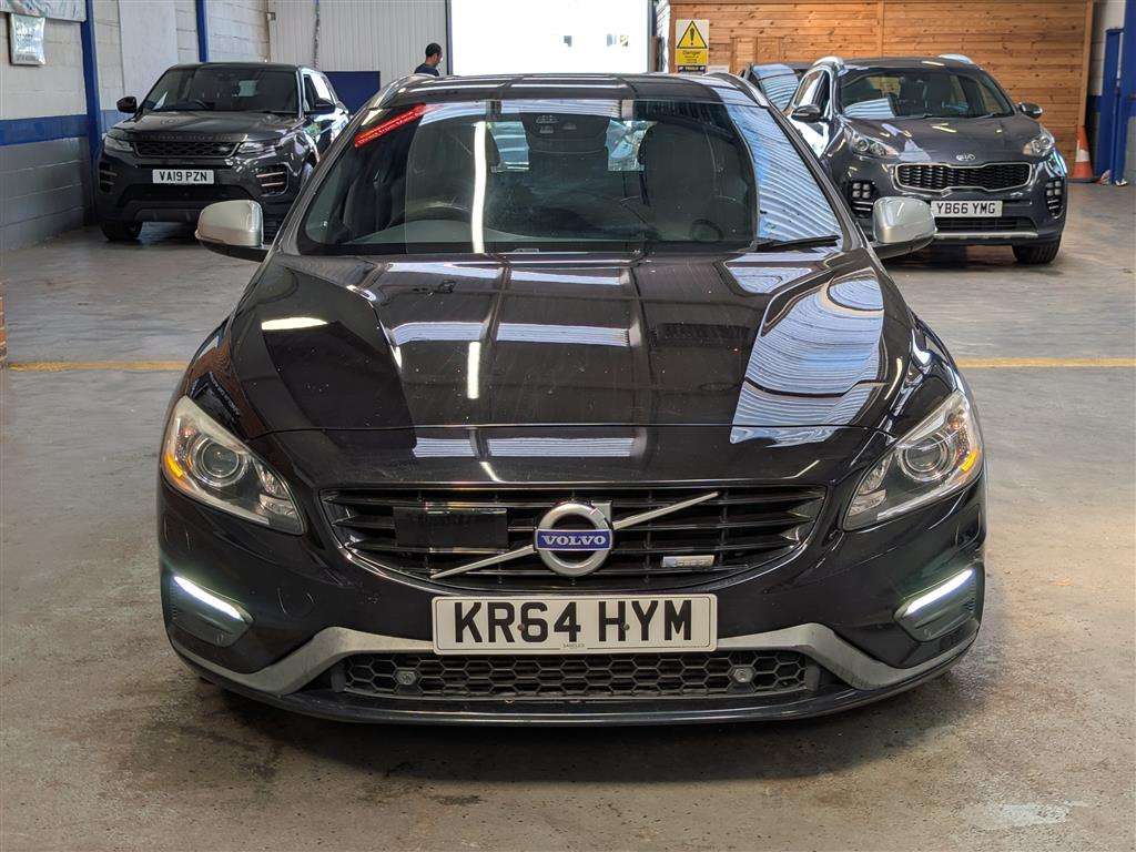 <p>2014 VOLVO V60 R-DESIGN LUX NAV D4 AUTO</p>