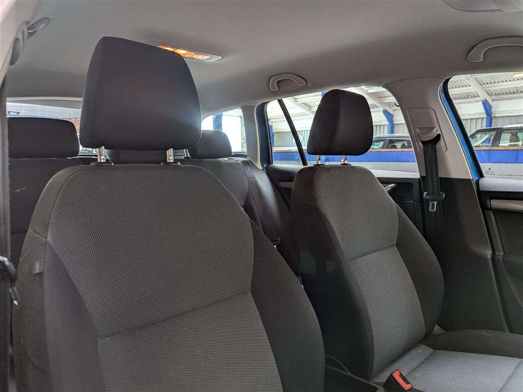 <p>2016 SKODA OCTAVIA S TDI</p>