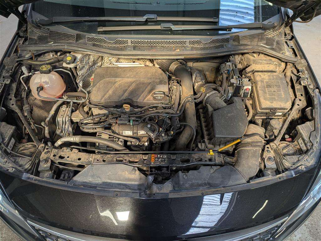<p>2020 VAUXHALL ASTRA SRI TURBO</p>