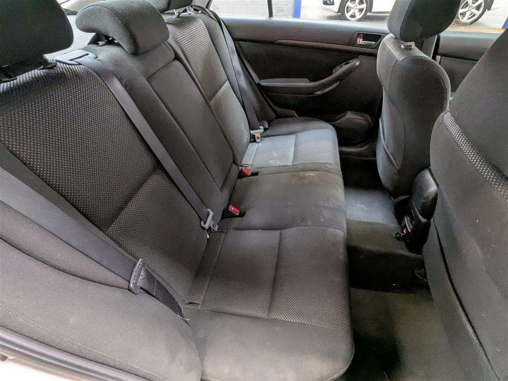 <p>2004 TOYOTA AVENSIS T4 SEMI-AUTO</p>