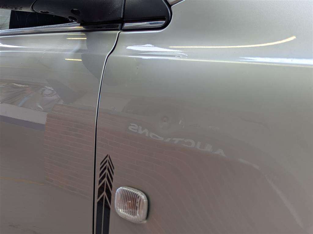 <p>2004 TOYOTA AVENSIS T4 SEMI-AUTO</p>