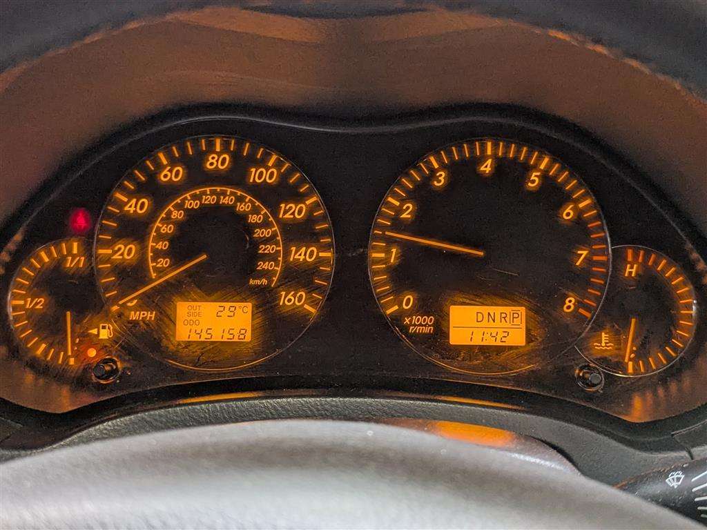 <p>2004 TOYOTA AVENSIS T4 SEMI-AUTO</p>