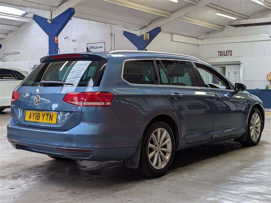 <p>2018 VOLKSWAGEN PASSAT SE BUSINESS TDI BM</p>
