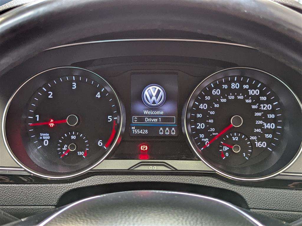 <p>2018 VOLKSWAGEN PASSAT SE BUSINESS TDI BM</p>