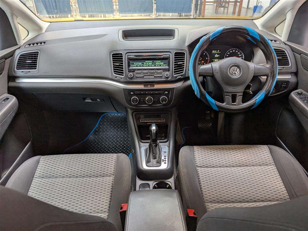 <p>2012 VOLKSWAGEN SHARAN S BLUEMOTION TDI S</p>