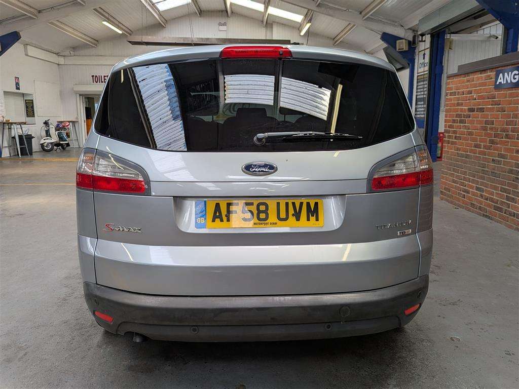 <p>2008 FORD S-MAX LX TDCI 6G</p>