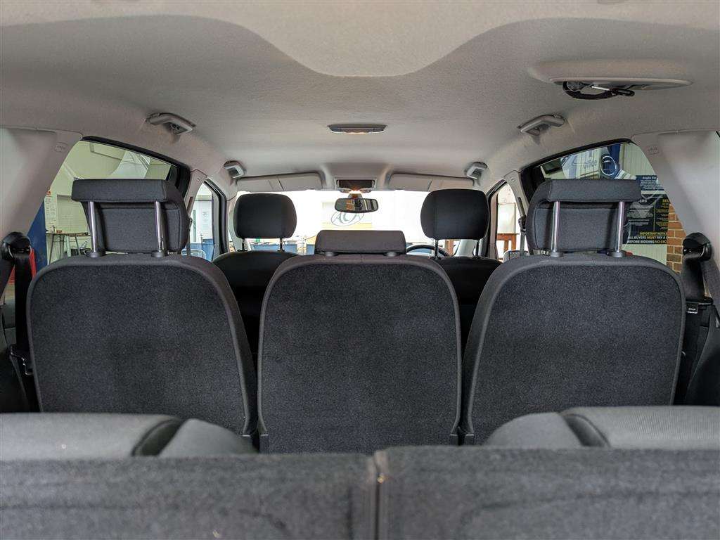 <p>2008 FORD S-MAX LX TDCI 6G</p>