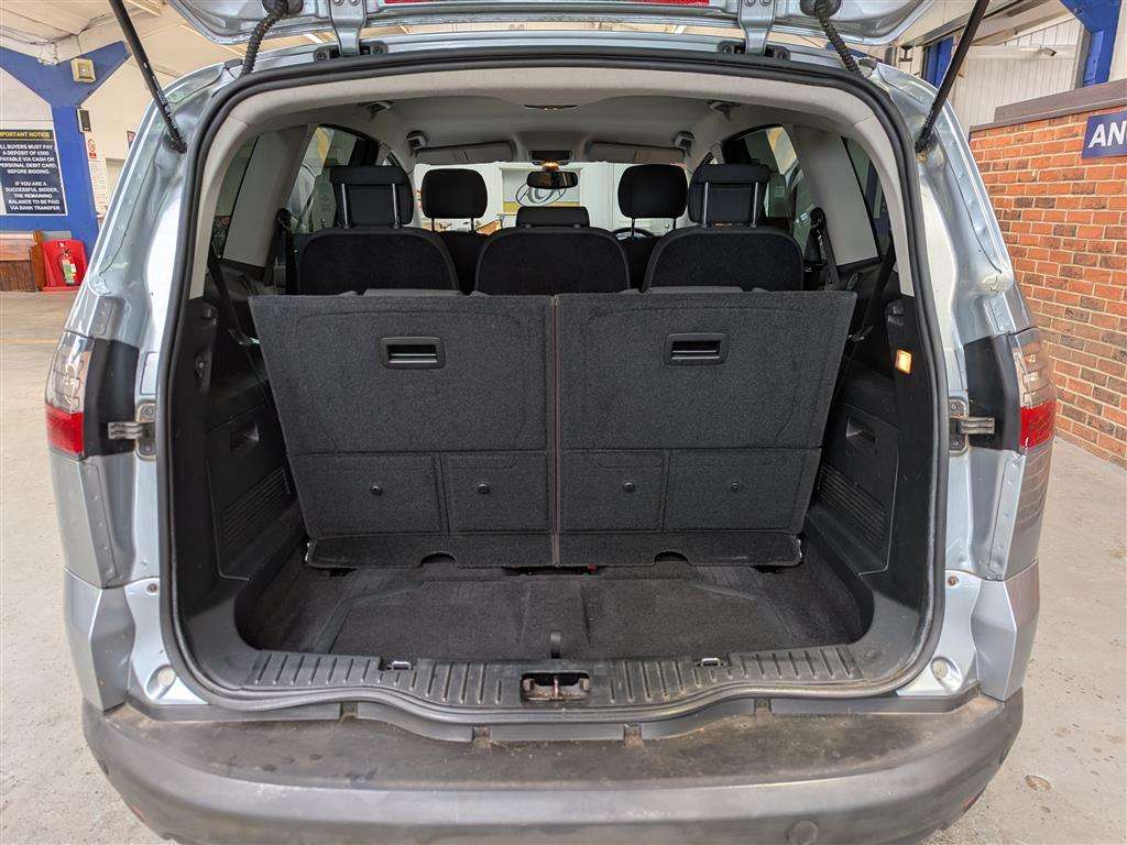 <p>2008 FORD S-MAX LX TDCI 6G</p>