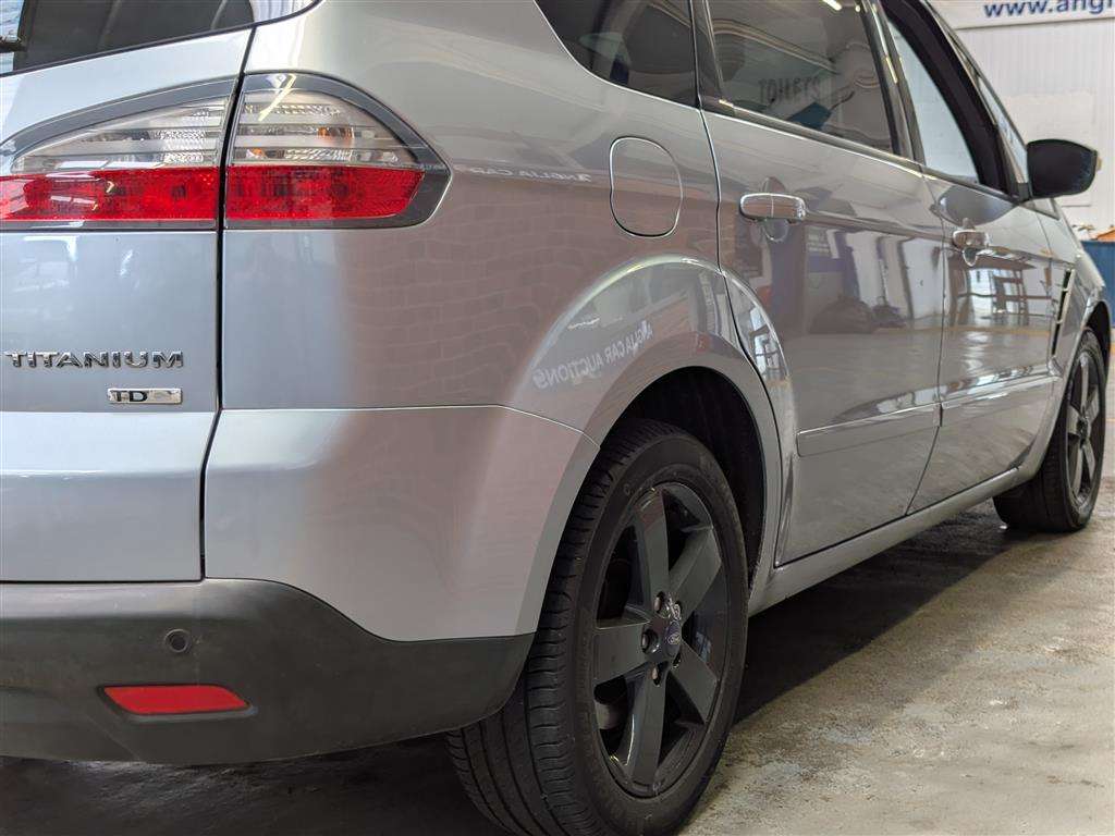 <p>2008 FORD S-MAX LX TDCI 6G</p>