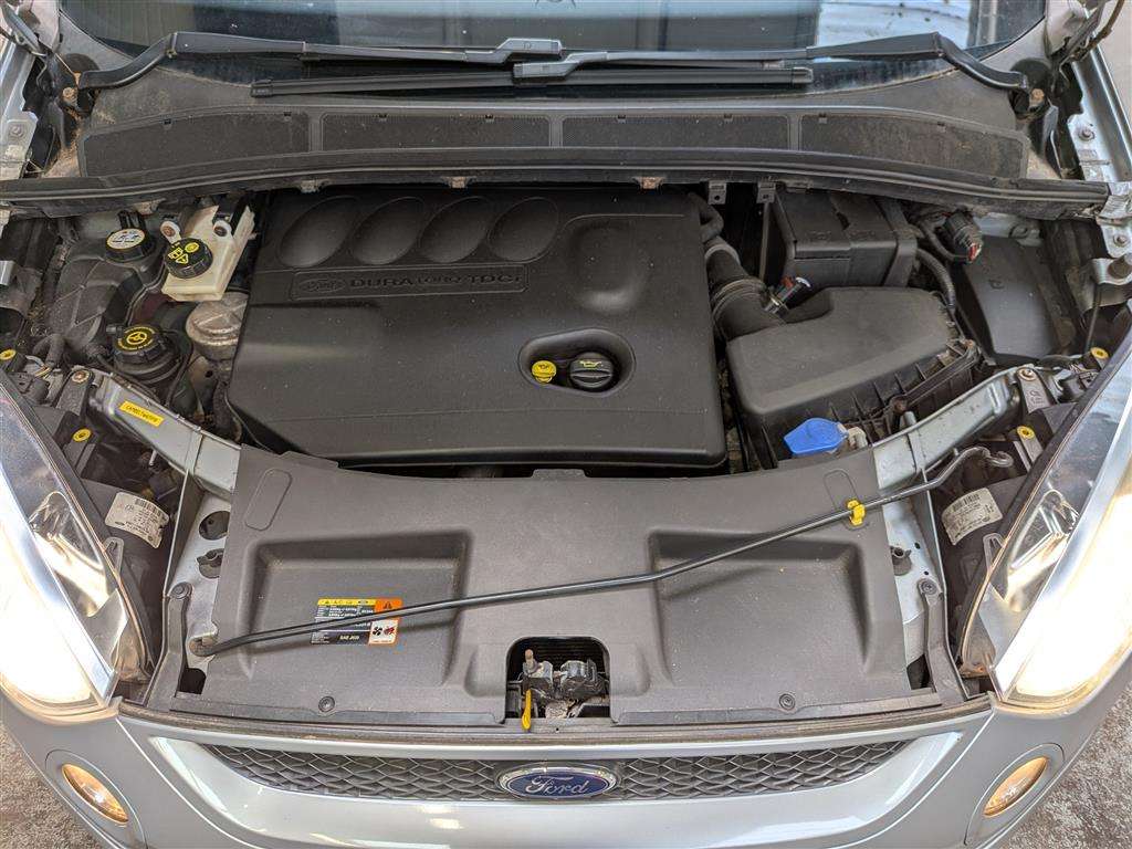 <p>2008 FORD S-MAX LX TDCI 6G</p>