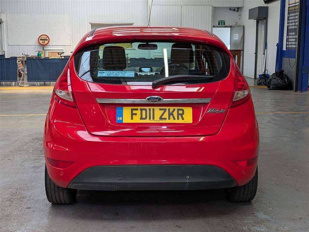 <p>2011 FORD FIESTA ZETEC</p>